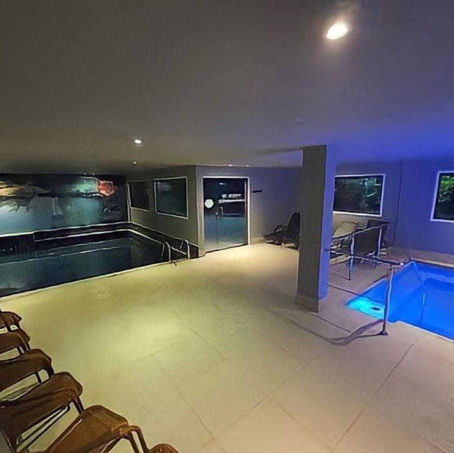 Vila Suica 1818 Quarto Hotelノバ・フリブルゴ エクステリア 写真